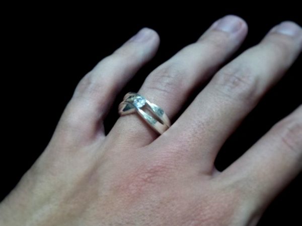 Anel em Prata com Zircônia 4,0mm Tam. nº. 19