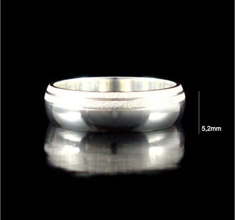 Alianças de Prata com Frisos Laterais Brancos 5,2mm