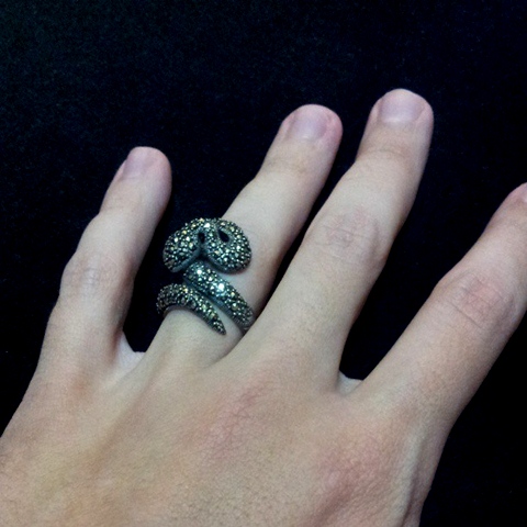 Anel Cobra em Prata e Marcassitas nº.17 Anel Cobra em Prata e Marcassitas nº.17