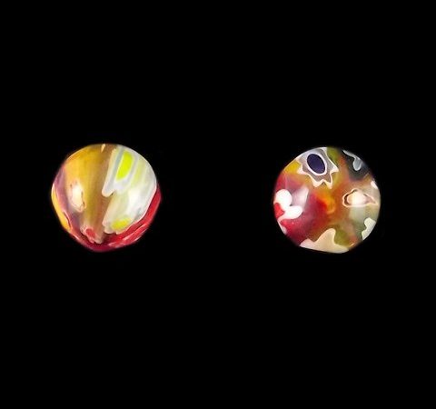 Brincos Pequenos Esféricos de Prata com Murano