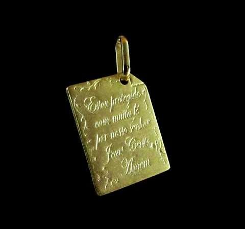 Pingente Placa Proteção de Jesus em Prata Banhado a Ouro 18K