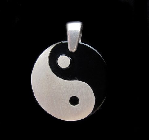 Pingente Yin Yang (Tao) em Prata com Onix 25 mm