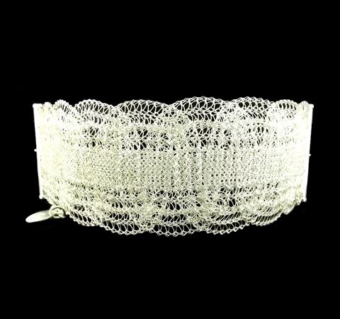 Pulseira Feminina Renda em Prata 40,0 mm