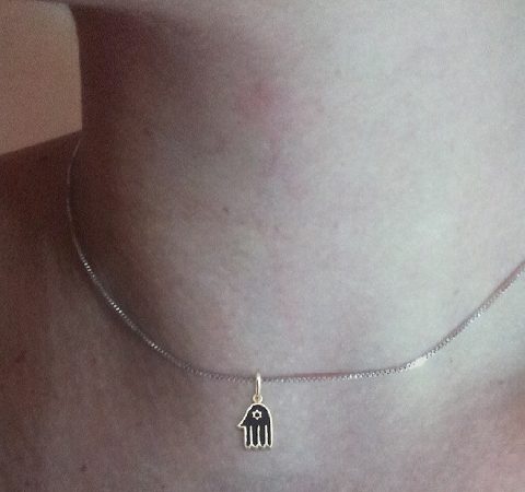 Pingente Mão Hamsa Preta