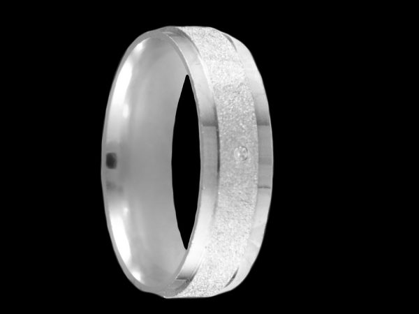 Par de Aliança Anatômicas Diamantadas em Prata 6,0 mm