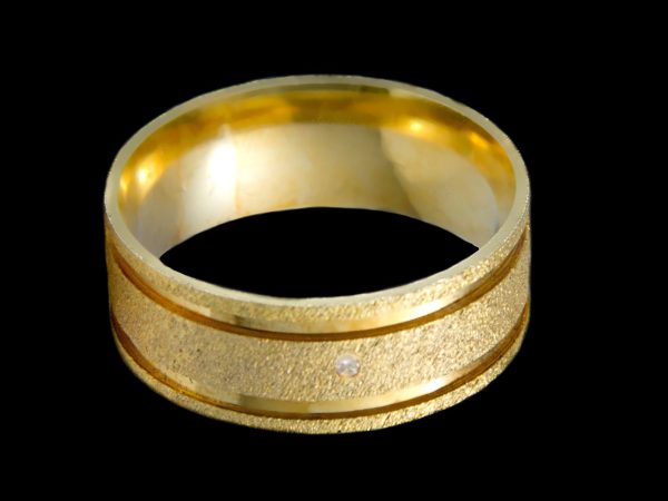 Alianças Diamantadas Banhadas a Ouro 18k